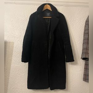 Abercrombie & Fitch Black teddy coat size xs, great condition